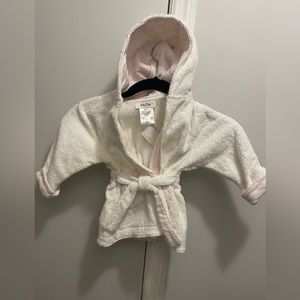 NWT Baby Dior robe